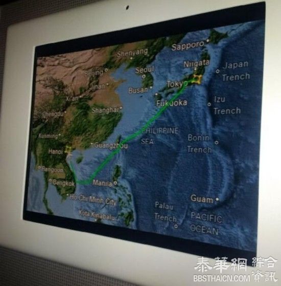 奥巴马乘空军一号访问越南 绕开南海空域飞行