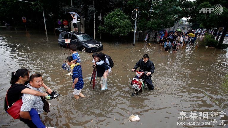 湖北暴雨 造成至少16人死亡或失踪