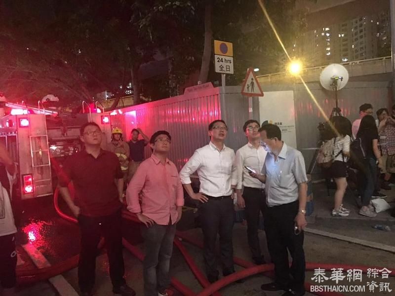 迷香港你仓火场外「打卡」捱轰　民建联区议员：落区惯性影相