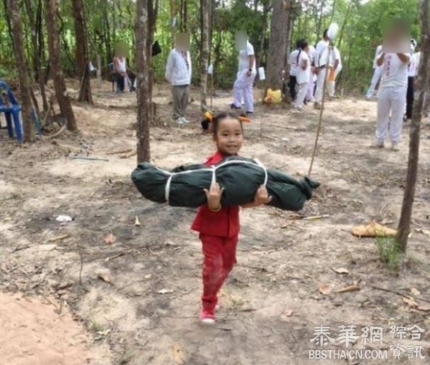 年仅5岁小志愿者走红