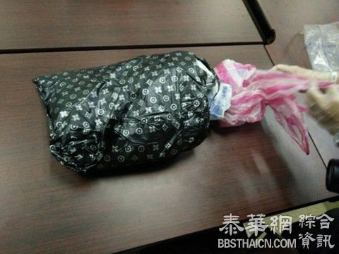 喂动物拾获一银巨款？老翁拒做笔录、拒签名