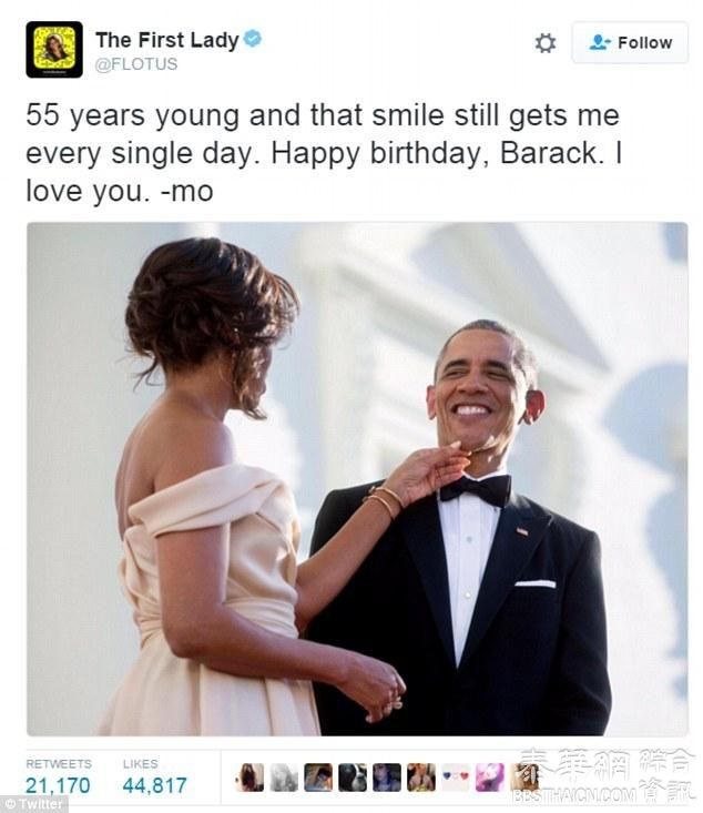 米歇尔晒为奥巴马庆生照秀恩爱：你的笑容仍打动我心
