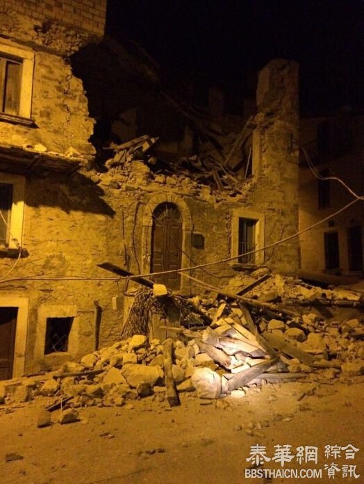 意大利中部发生地震 房屋损毁严重