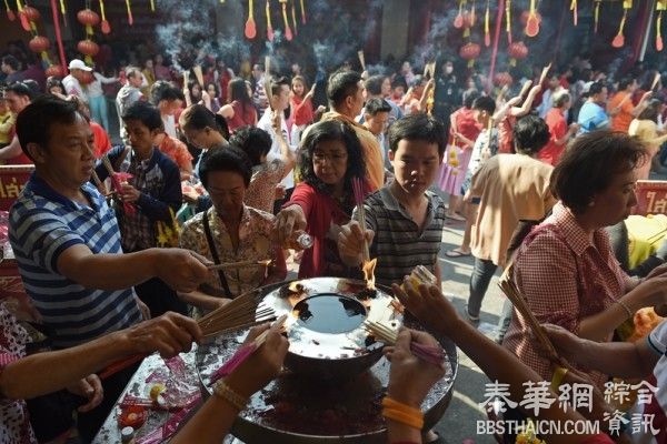 落地签费用翻倍 影响中国等19国