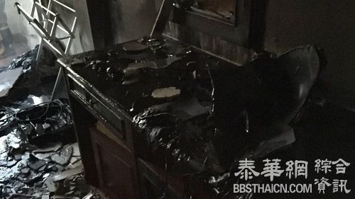 芭堤雅一公寓因电线短路引发火灾  游客慌忙逃命