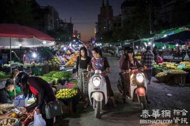 中国人在缅甸曼德勒经商赚钱