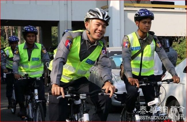 中国驻缅甸大使馆向缅甸仰光省警察厅捐赠百辆警用自行车