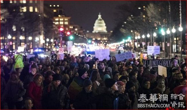 美国华盛顿爆发大规模反特朗普游行