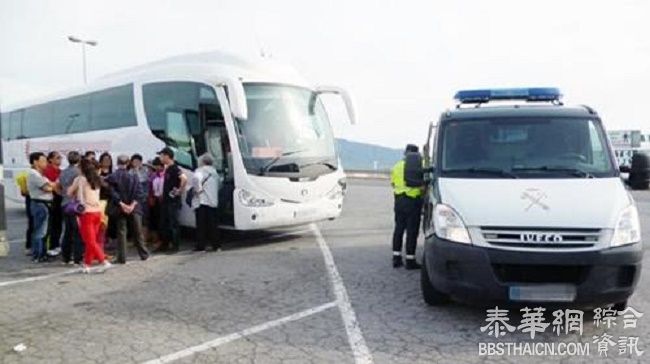 西班牙大巴司机醉驾被拘 车上载有40名中国游客