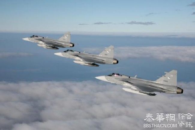 中国空军6架歼10飞赴泰国，联合训练“鹰击-2017”