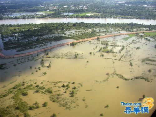 泰国遭遇50年不遇特大洪水，中国政府全力援助、泰国华侨华人齐心抗灾 中泰一家亲，患难见真情