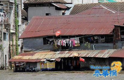 湄南河水位显著升高曼谷市区面临被淹危险