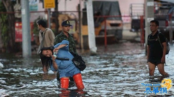 曼谷民众的水中生活