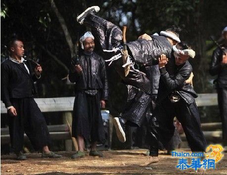 中国最后的枪手部落——岜沙苗寨