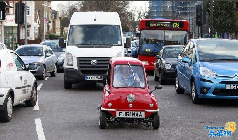 世界“最小量产汽车”惊现街头