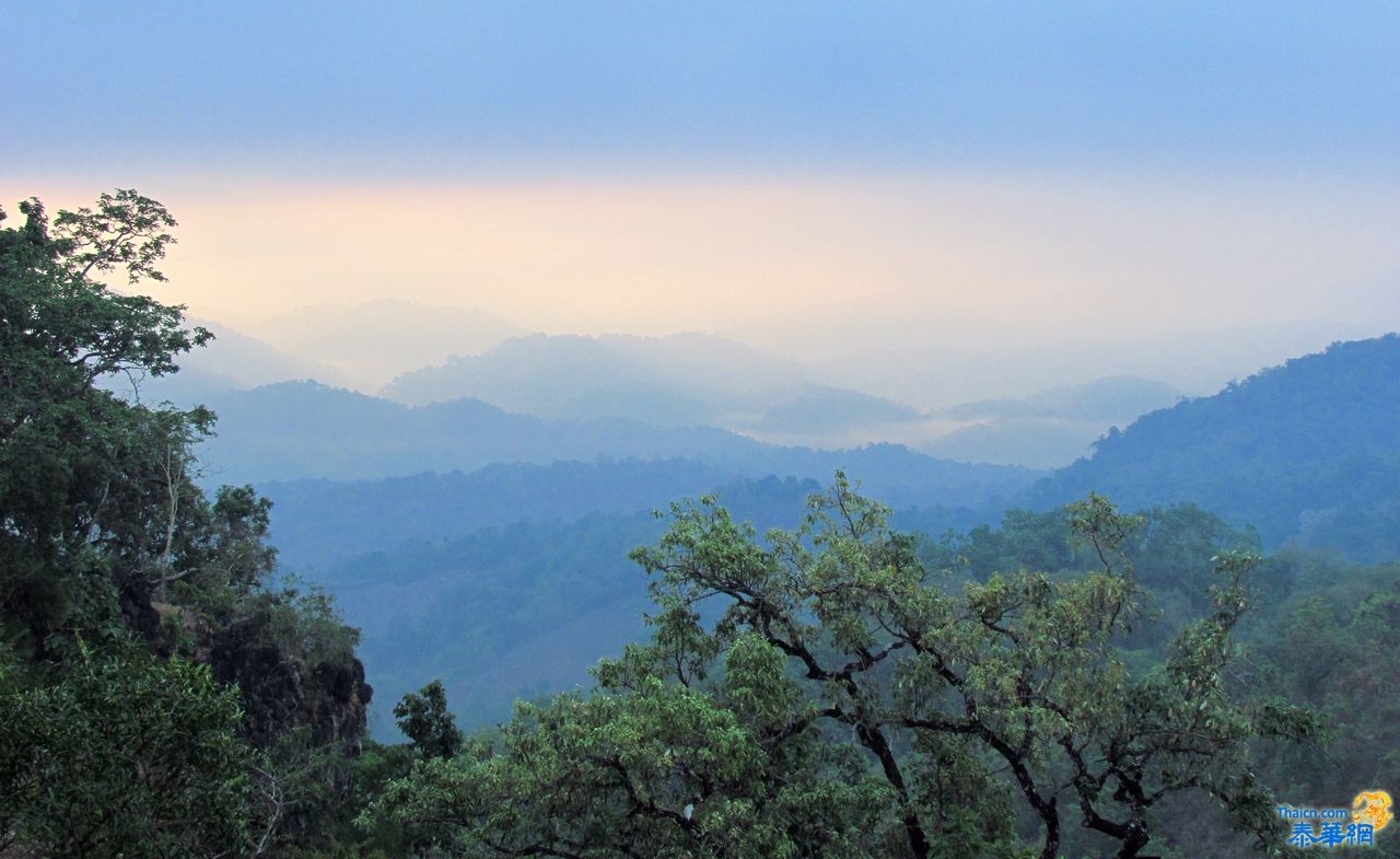 宋干节进泰北山区好安逸吆