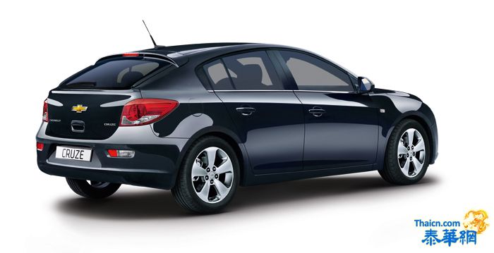 2013 Cruze5_Sport