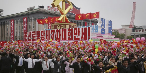 给特朗普的建议：尝试与朝鲜和平谈判