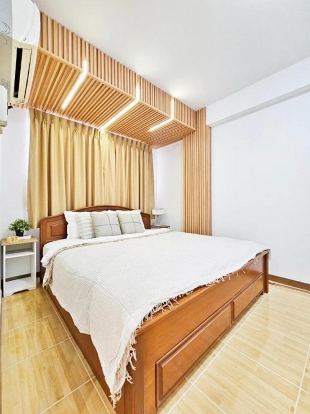 La salle Park Condominium位置很好,靠近BTS Bearing,出行方便-6