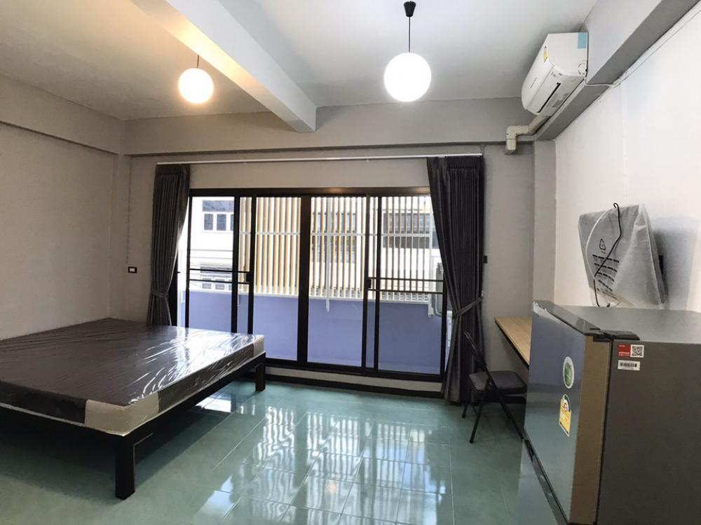 Baan Tonnoon Residence 位于 Charoen Nakhon 地区,靠近 ICON SIAM Sathorn 和 Taksin 桥 !-6