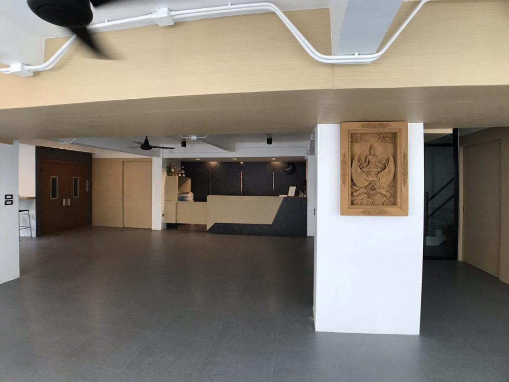 Baan Tonnoon Residence 位于 Charoen Nakhon 地区,靠近 ICON SIAM Sathorn 和 Taksin 桥 !-4