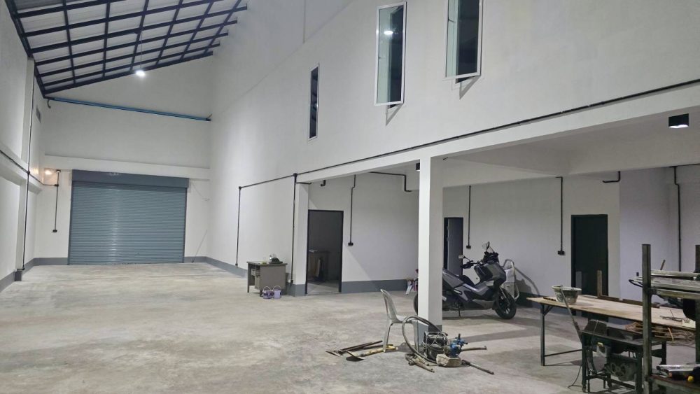 Lat Lum Kaeo 地区现代风格现成仓库,位置优越,交通便利 !-6