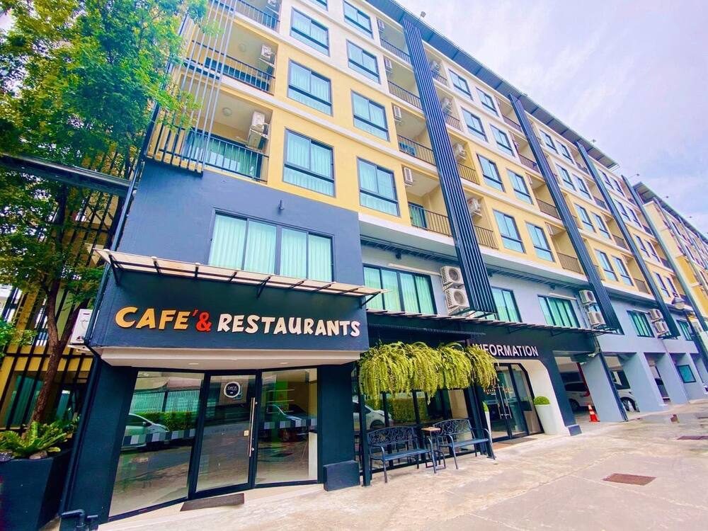 AA Residence Sriracha Apartment 位于工业园区附近，交通便利，配套设施齐全-4