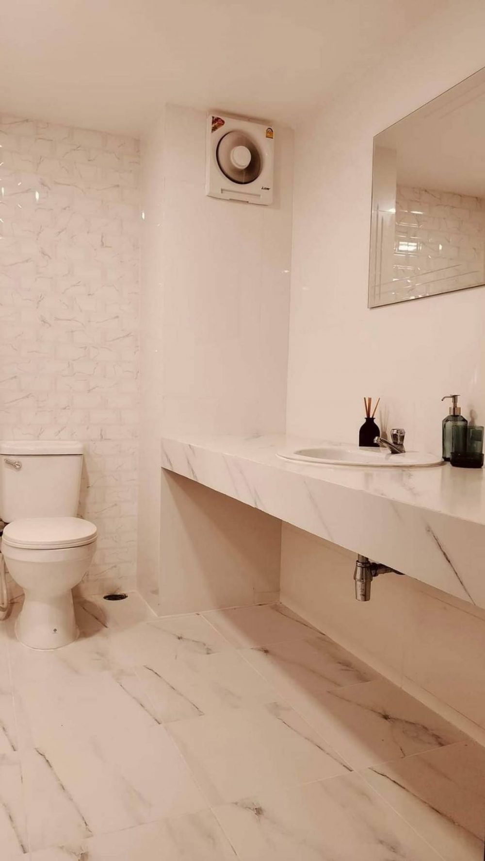 “林查邦大厦”——该项目中最便宜的公寓，位于市中心，全新装修，可拎包入住。-9