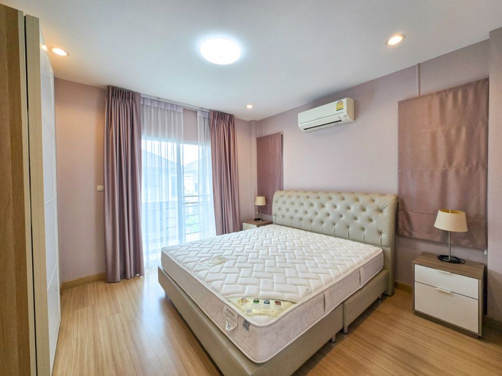 The Tree Nong Kham 漂亮的房子，配有内置家具，靠近J-Park-15