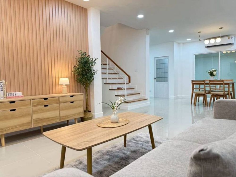 The Central Village 2 三卧室联排别墅，拐角单元，位于是拉差中心地段的黄金地段-5