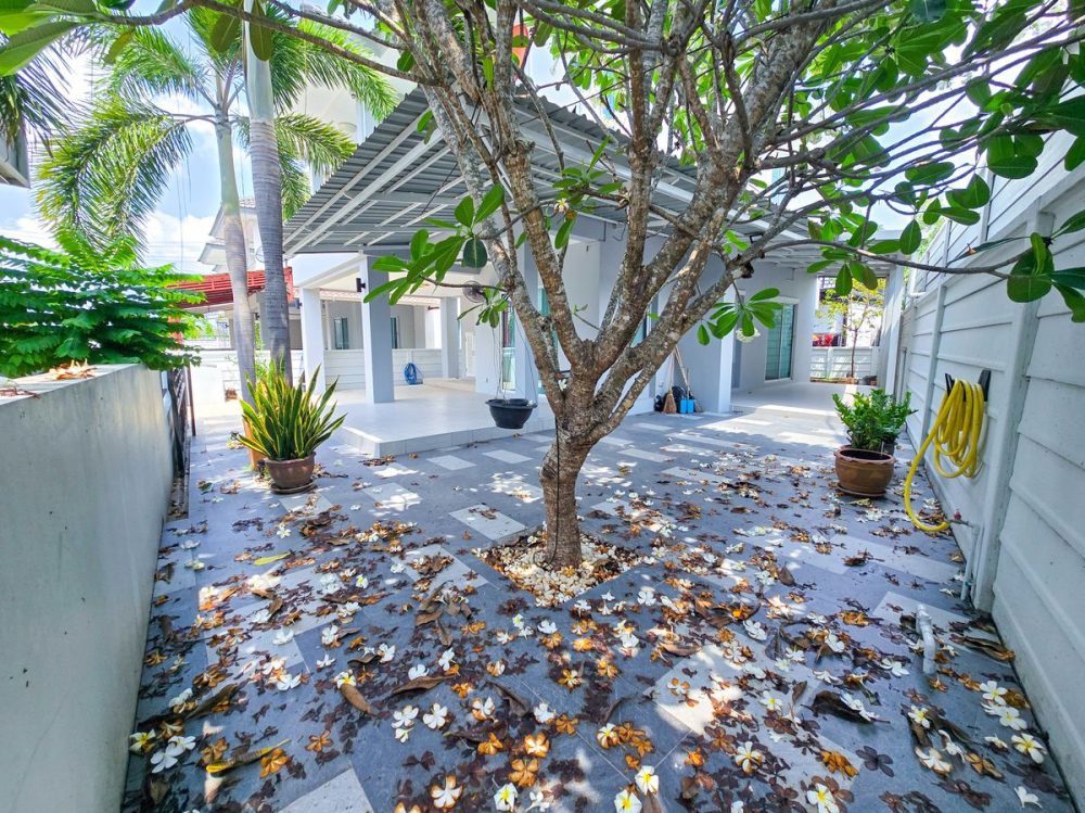 The Tree Nong Kham 漂亮的房子，配有内置家具，靠近J-Park-19