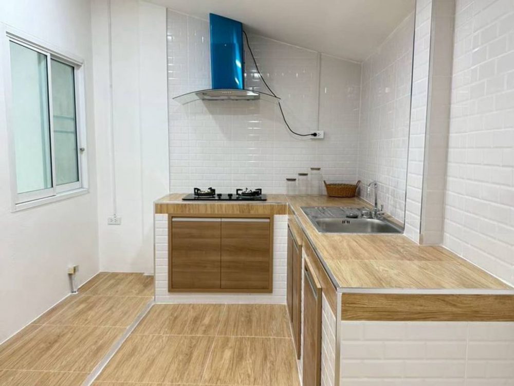 The Central Village 2 三卧室联排别墅，拐角单元，位于是拉差中心地段的黄金地段-9