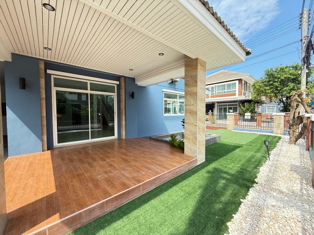 The Living Sriracha 大型独立式住宅，全新装修，可拎包入住-5