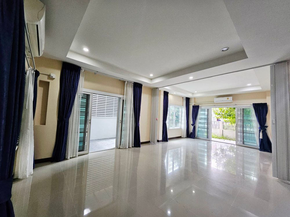 Coco Hill Laem Chabang房子状况极佳，宛如新房，随时可以入住-5