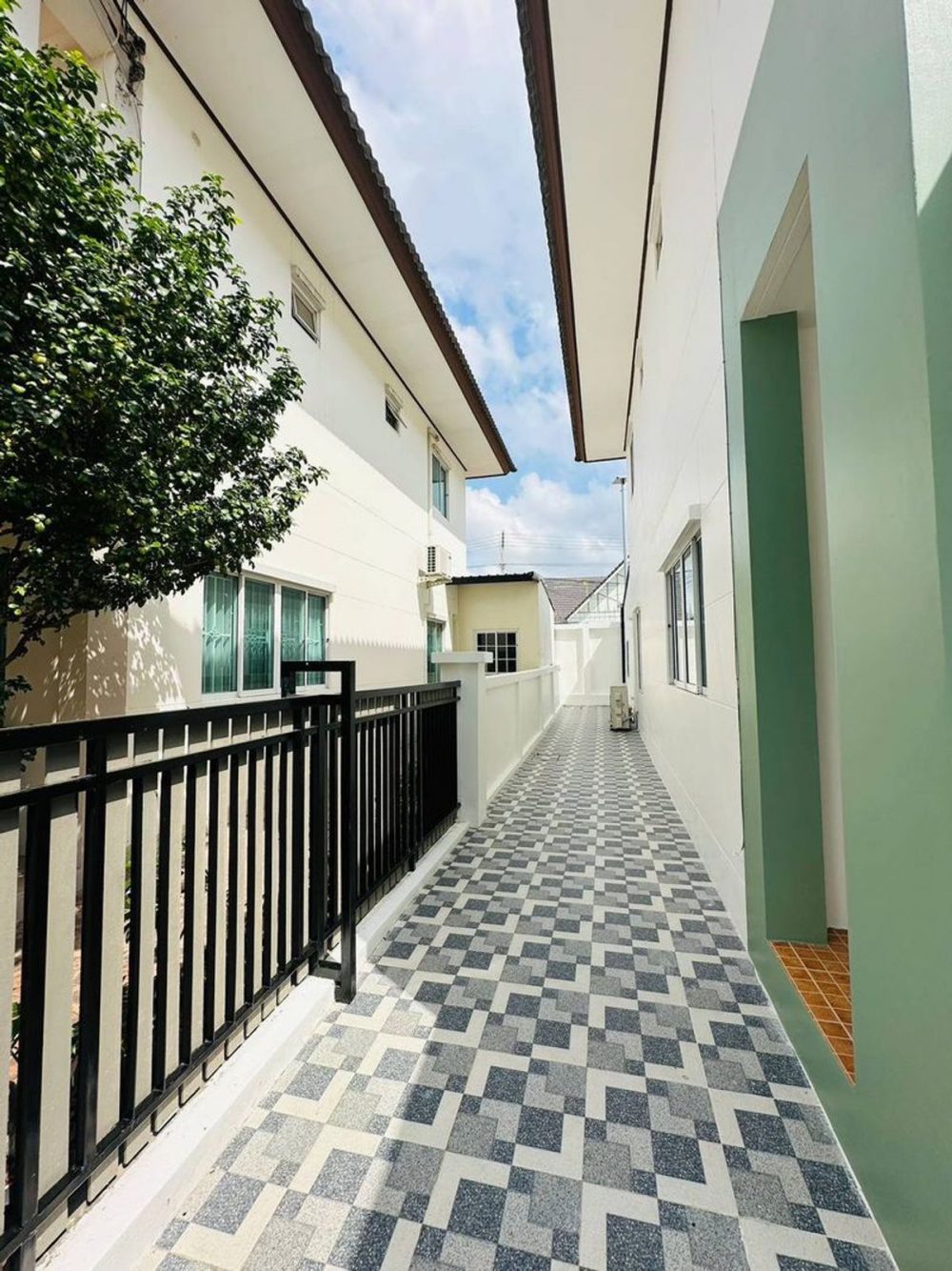 Tada Town Aura 翻新过的两层独立式住宅-15