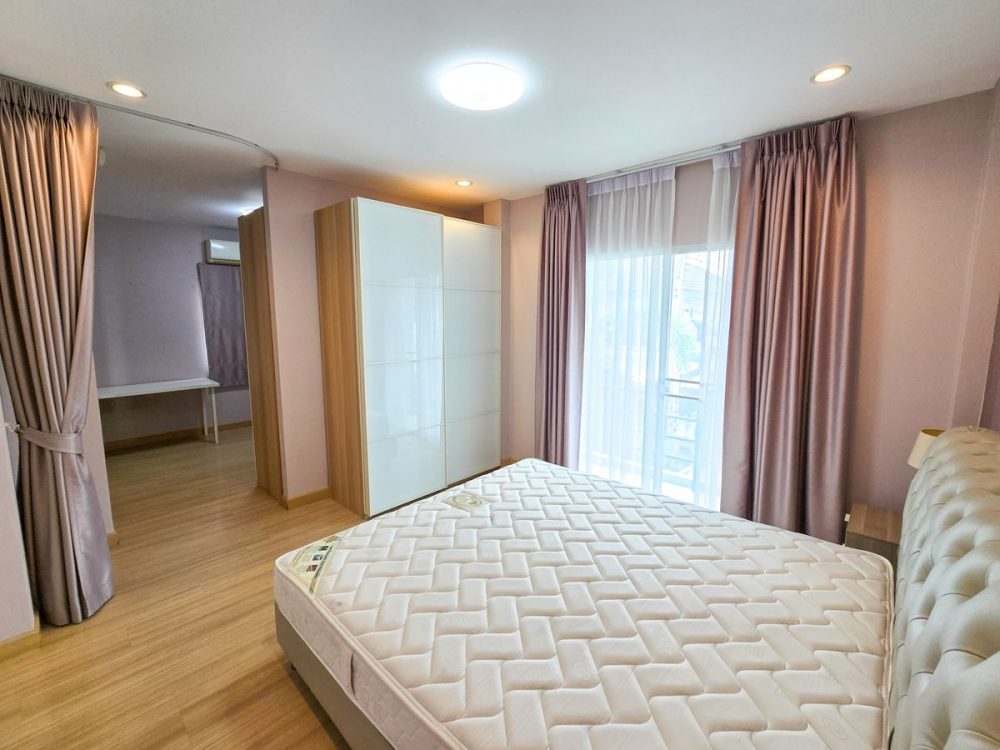 The Tree Nong Kham 漂亮的房子，配有内置家具，靠近J-Park-12