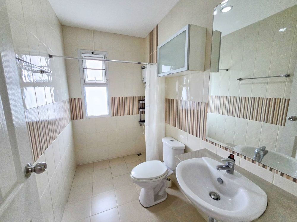 The Tree Nong Kham 漂亮的房子，配有内置家具，靠近J-Park-18