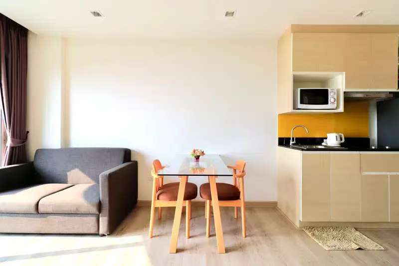 Sonrisa Sriracha 房间漂亮且设施齐全，可以直接入住-6