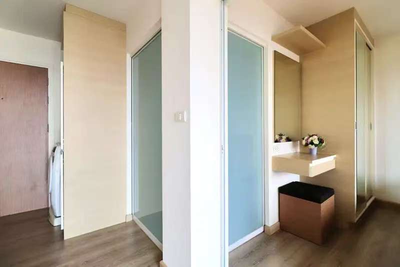 Sonrisa Sriracha 房间漂亮且设施齐全，可以直接入住-8