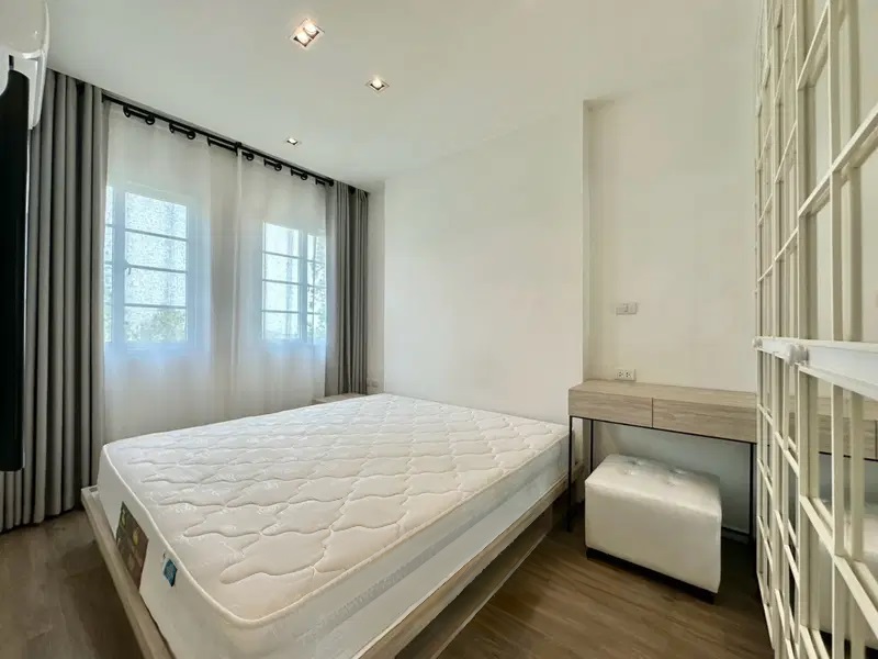 Chambery Sriracha 设施齐全，靠近林查班工业区-6