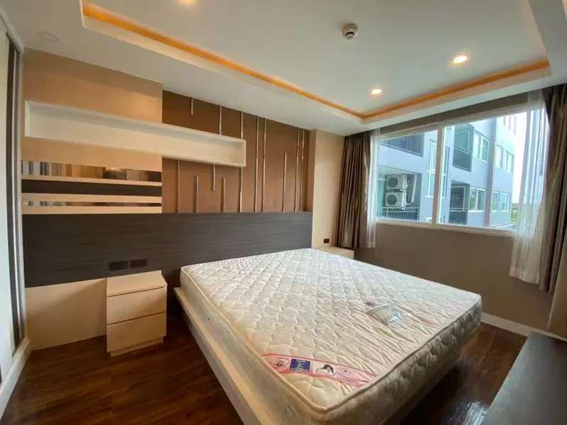 The Near Residence 这里环境优美、安静，非常适合居住-7