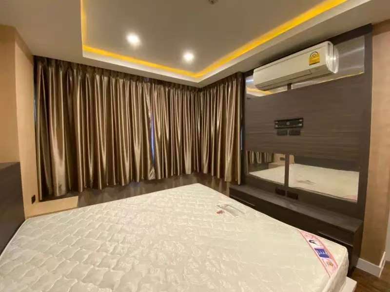 The Near Residence 这里环境优美、安静，非常适合居住-9