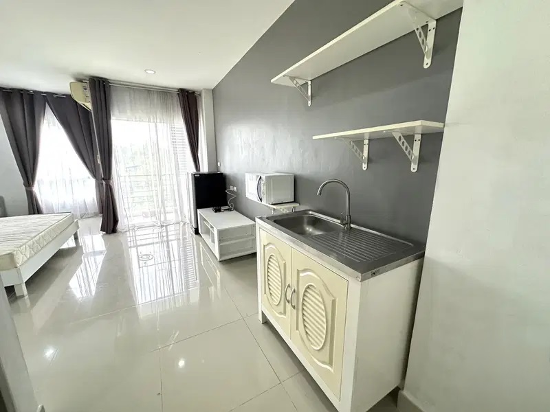 Condo 9 Sriracha 设施齐全，舒适的居住空间-7