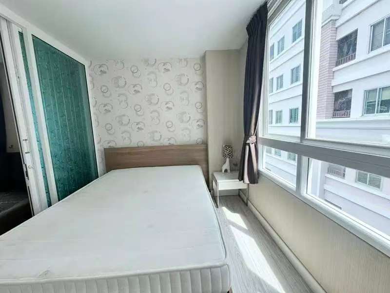 The Piano Condo 家具齐全，位置便利，拎包入住-9