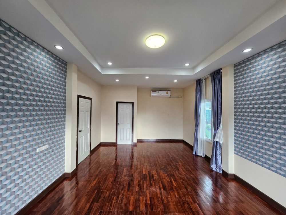 Coco Hill Laem Chabang房子状况极佳，宛如新房，随时可以入住-11