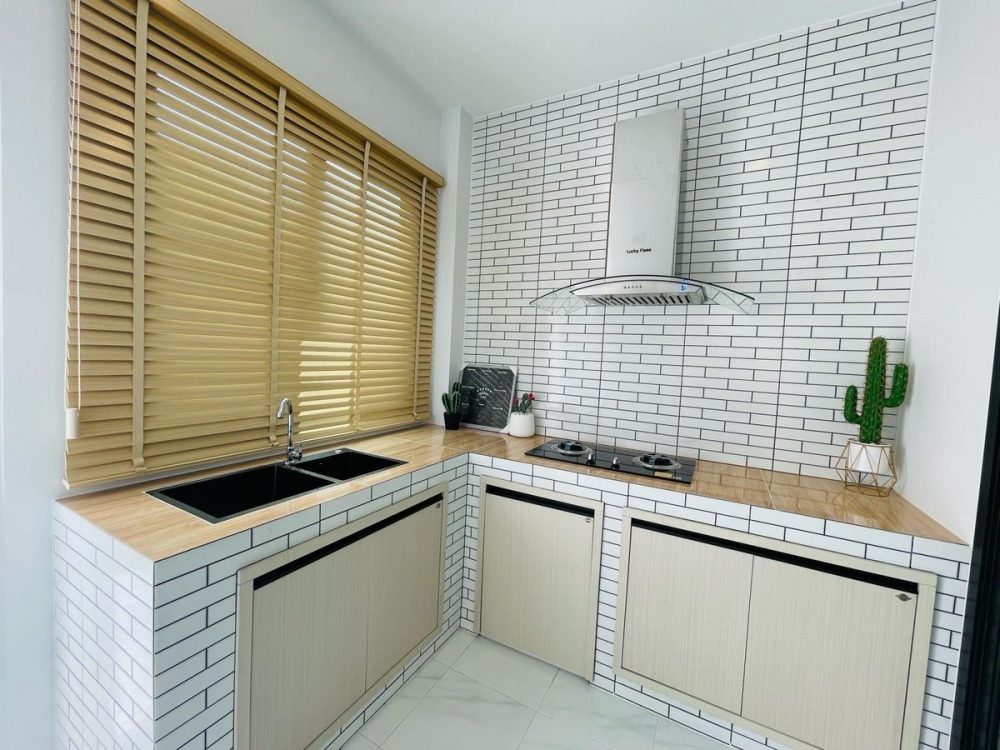 Ariya-Sriracha 项目，两层双拼别墅，极简风格-13