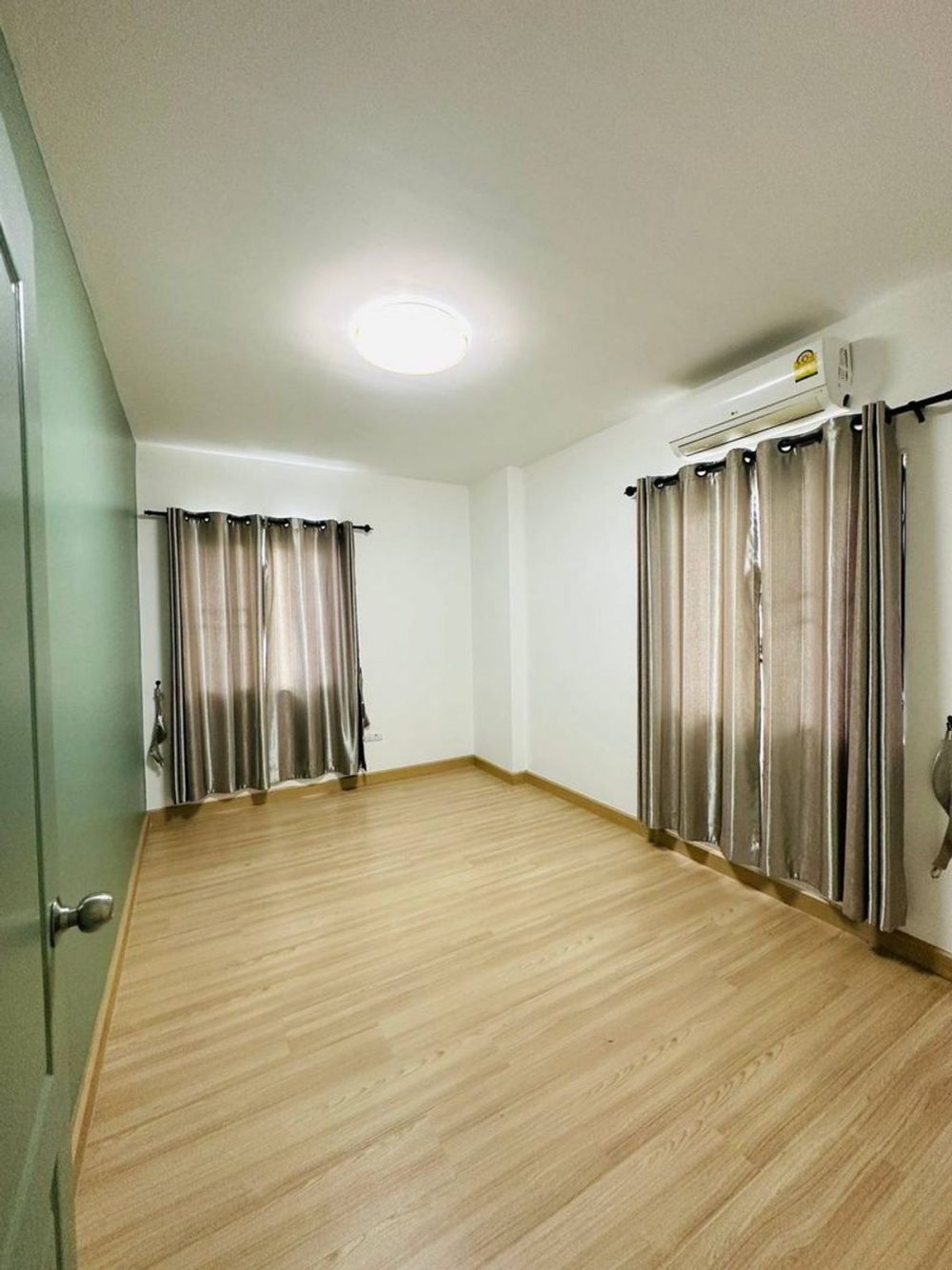 Tada Town Aura 翻新过的两层独立式住宅-10