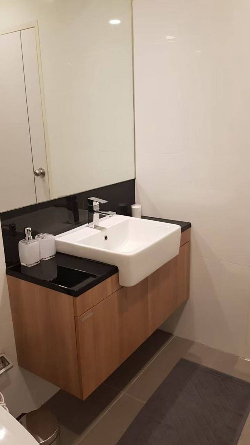 Plus Condo 房间漂亮舒适，设施齐全，交通便利-8