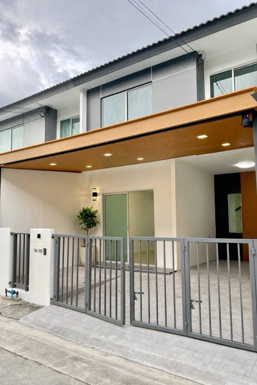 现代风格住宅，拎包入住，交通便利-2