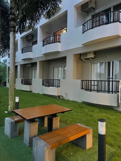 Talaythong 简约风格房间，家具齐全，交通便利-2